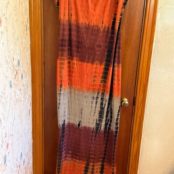 Fashion Nova Dresses & Skirts - Fashion Nova Tie-Dye Dress in Orange and Black